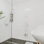 Sleek Minutes Away From Deutsches Eck Apartament Koblencja