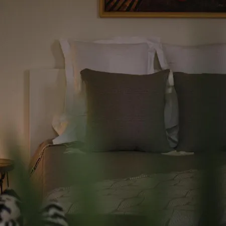 Apartment Sleek Minutes Away From Deutsches Eck