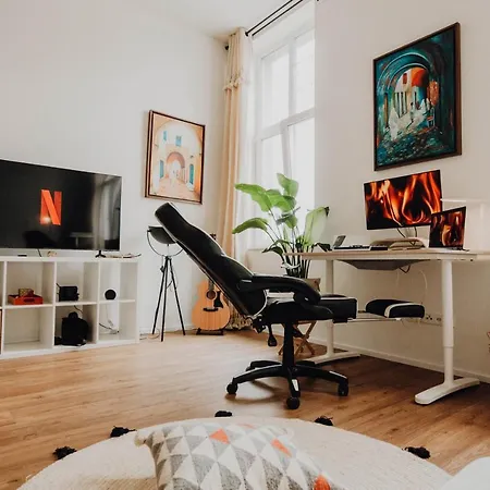 Sleek Minutes Away From Deutsches Eck * Koblenz (Rhineland-Palatinate)