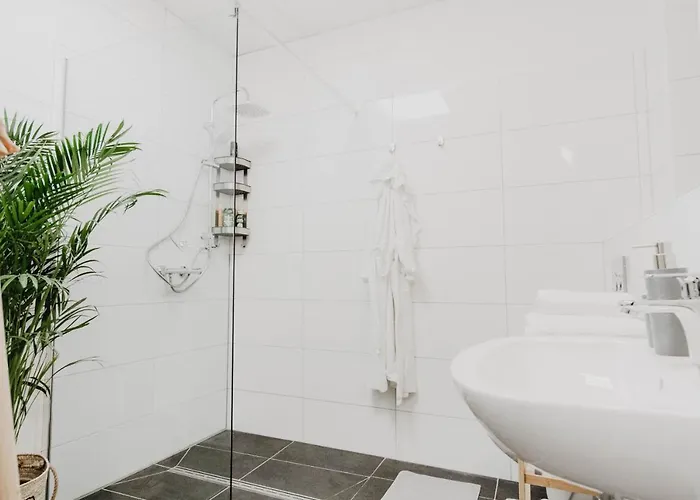 Sleek Minutes Away From Deutsches Eck Διαμέρισμα Κόμπλεντς